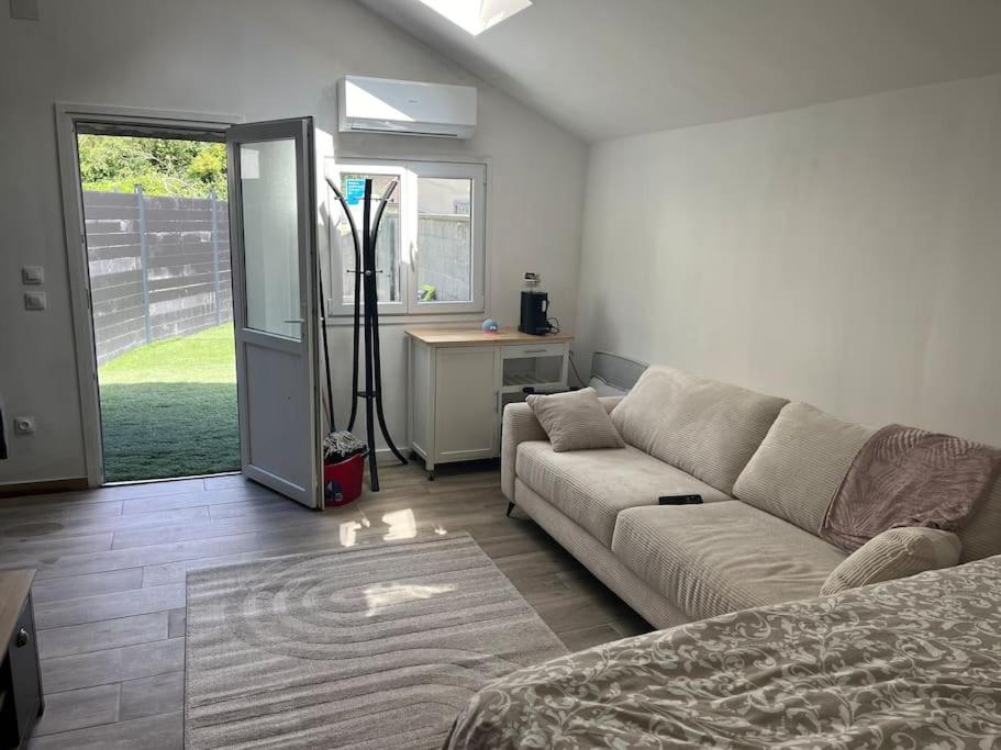 Maisonnette Avec Terrasse Avec Spa Privatif Lutterbach Eksteriør billede